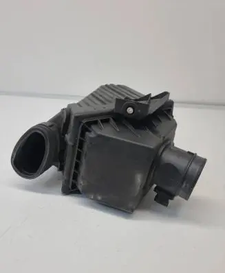 Land Rover Evoque II Air filter box GJ329600AE 12022020