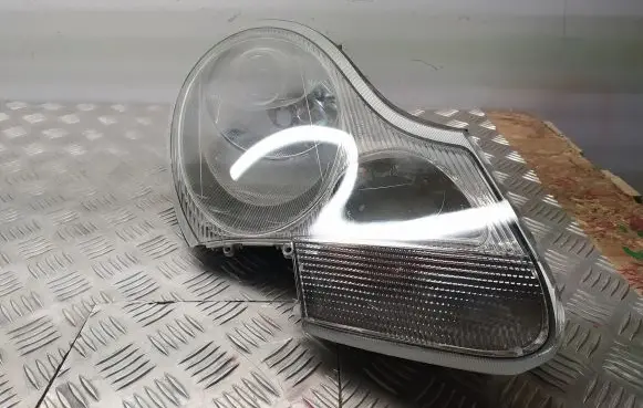 Porsche Boxster 986 Headlight/headlamp 99663105807