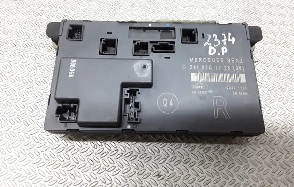 Mercedes-Benz E W211 Door control unit/module 2118701226