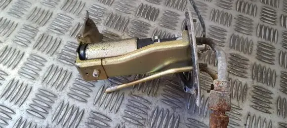 Mitsubishi Space Runner In-tank fuel pump