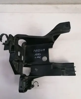 Opel Meriva B ABS pump bracket 13351833 PA6GF30 329510614