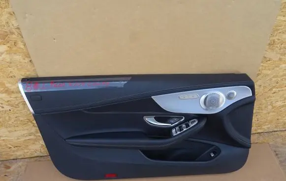 Mercedes-Benz C W205 Front door card panel trim