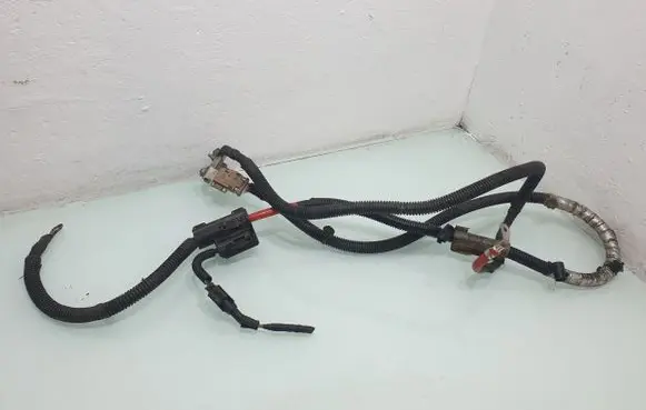 Ford Mondeo MK IV Positive cable (battery)