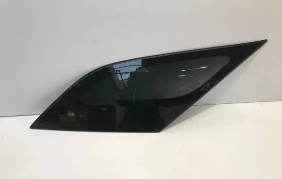 Mercedes-Benz GLE W167 Rear side window A1676708700 1676708700