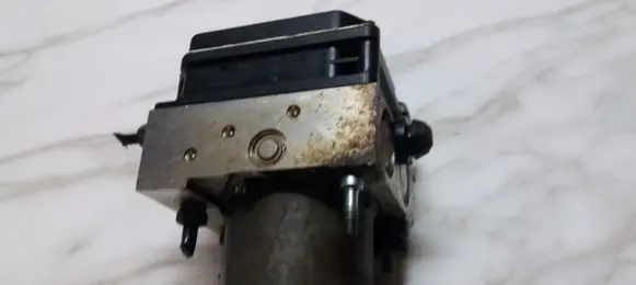 Nissan Qashqai ABS Pump 0265235295 47660JD01B