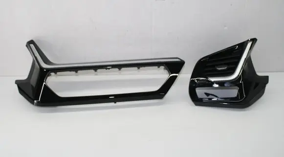 BMW Z4 g29 Dashboard glove box trim 9869028 9869026