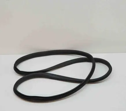 Ford Fiesta Rubber seal front door (on door) 