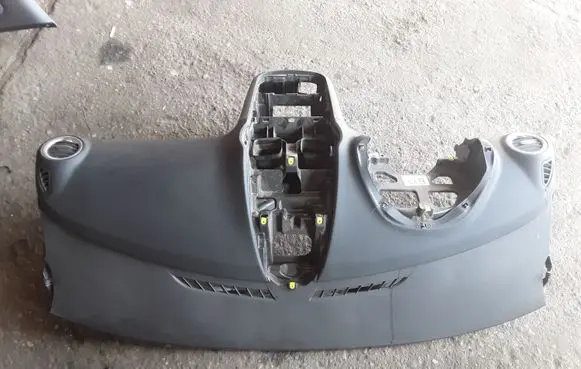 Opel Corsa D Dashboard 13239815