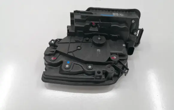 BMW iX3 G08 Front door lock 9482722