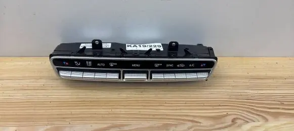 Mercedes-Benz C W205 Climate control unit A2059054215