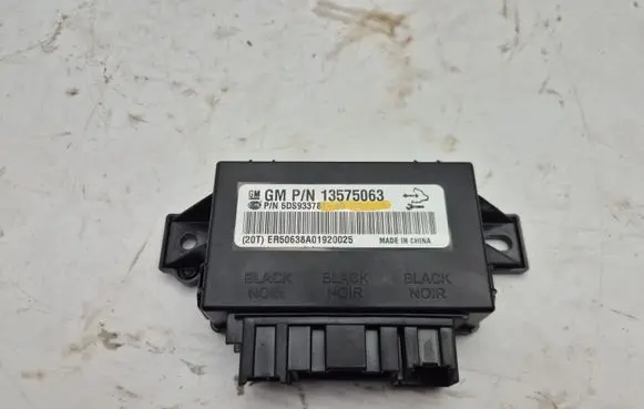 Opel Insignia A Seat control module 13575063