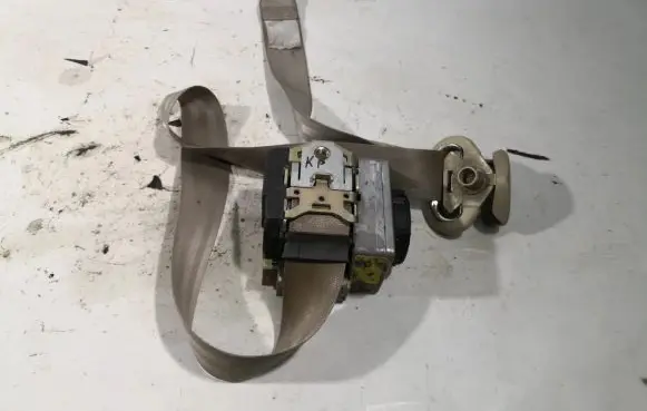 Volkswagen New Beetle Front seatbelt 1C1857705D 1J0857731
