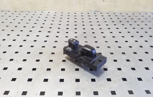 Nissan X-Trail T32 Electric window control switch