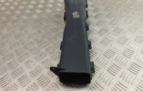 BMW X3 F25 Brake cooling air channel/duct 7210485