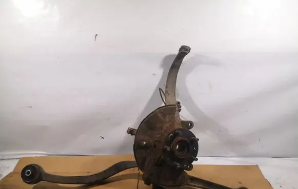 Mazda 6 Front wheel hub spindle knuckle 