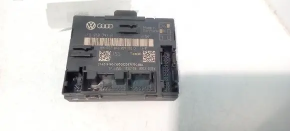 Audi Q7 4L Door control unit/module 4F0959792R 8K0959792D