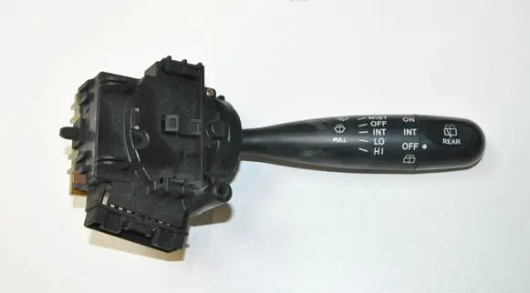 Toyota Yaris Indicator stalk 173647