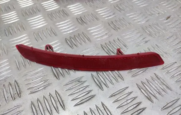 Rear tail light reflector