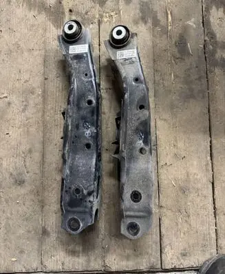 Other rear suspension part