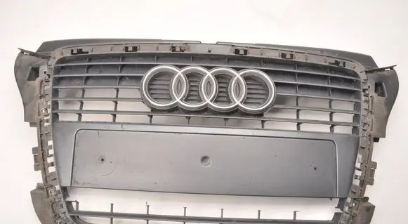 Audi A3 S3 8P Front grill 8P0853651H