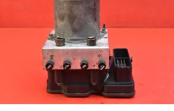 Toyota Corolla E10 ABS Pump 4454002740