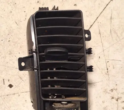 Mercedes-Benz Sprinter W906 Dashboard side air vent grill/cover trim A9068300054 16672
