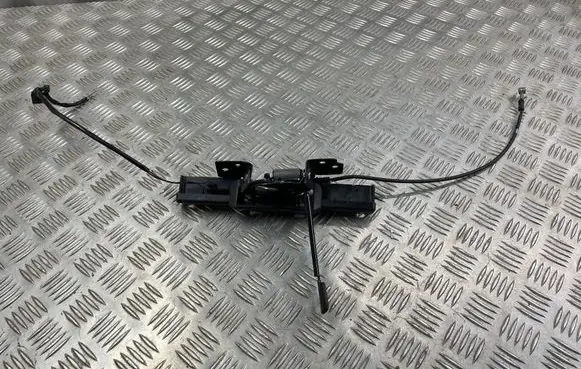 Hyundai Tucson IV NX4 Tie down hook / loop 81130N9000
