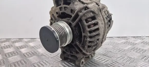 Mercedes-Benz Vito Viano W639 Generator/alternator A0141542702 0124425077