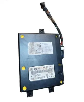 Volkswagen PASSAT B7 Bluetooth control unit module 7P6035730E