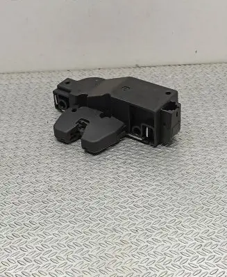 Citroen C4 I Picasso Tailgate exterior lock 9652301980 060307