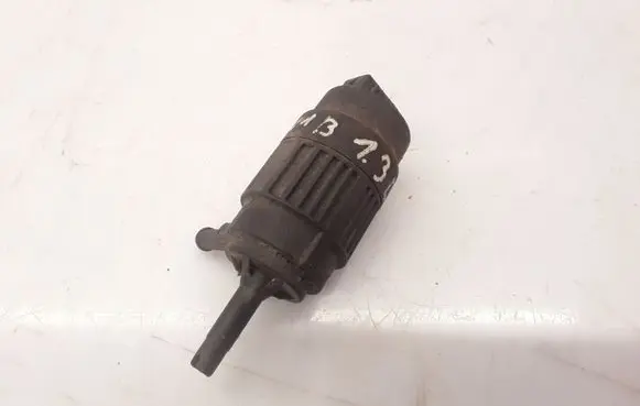 Opel Combo C Windscreen/windshield washer pump 090586631
