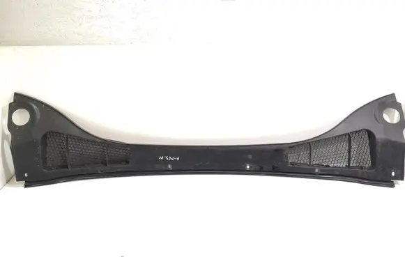 Ford Focus Wiper trim BM51A02216A