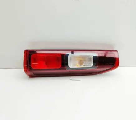 Opel Vivaro Rear/tail lights 93867969