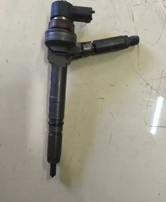 Opel Astra H Fuel injector 0445110174