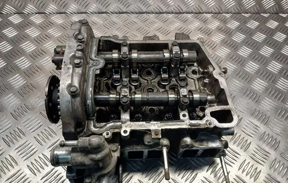 Engine head