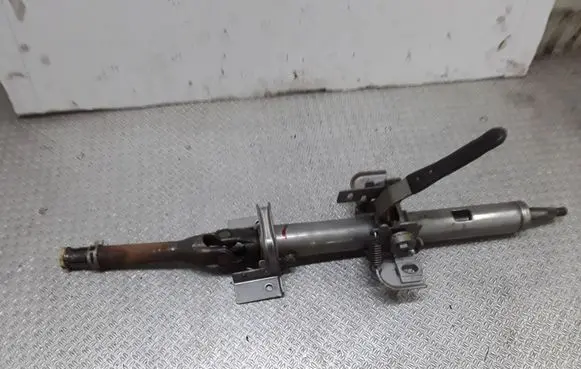 Mitsubishi Outlander Steering wheel axle