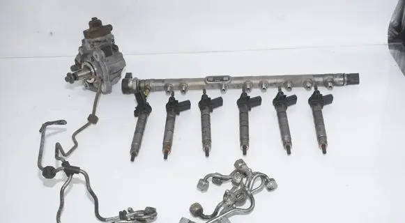 BMW 5 F10 F11 Fuel injection system set 8508155 8597823 13518597823
