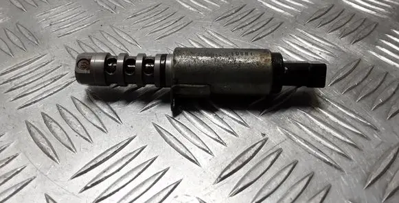 Audi A6 S6 C6 4F Camshaft vanos timing valve 06E109257J