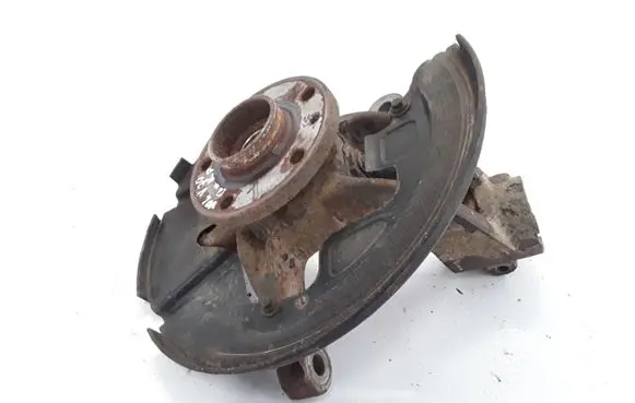 Volvo V70 Front wheel hub 31201285