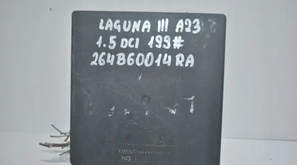 Renault Laguna III Fuse module 264B60014RA