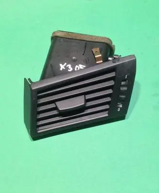 BMW X3 E83 Dashboard side air vent grill/cover trim 3400075