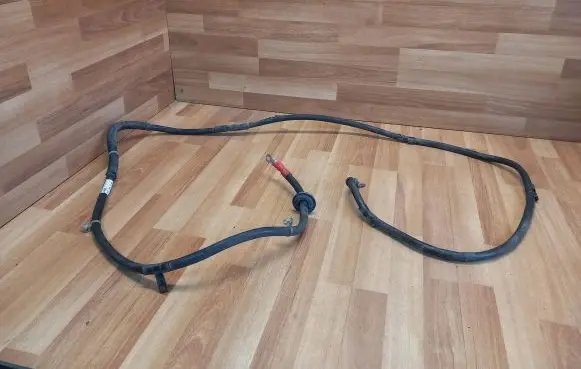 Positive cable (battery)