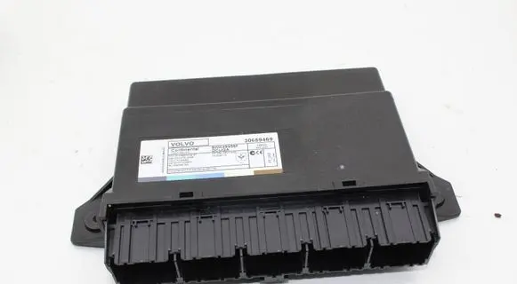Keyless (KESSY) go control unit/module