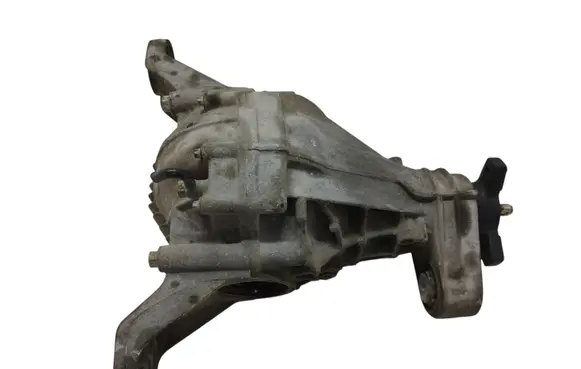 Mercedes-Benz R W251 Rear differential 4460310032 4450310033