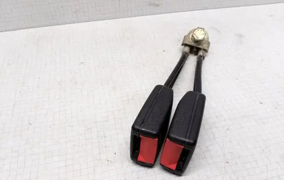 Seat Leon (1M) Rear seatbelt buckle 1J0857488