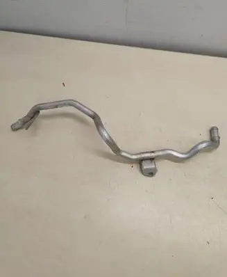 Coolant pipe/hose