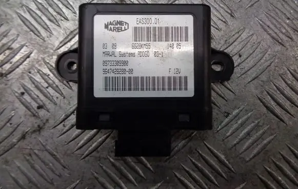 Peugeot 407 Fuel pump relay 9647428280
