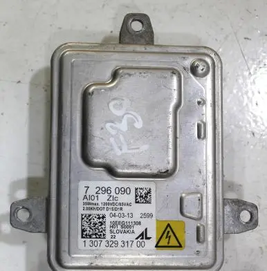 BMW 3 F30 F35 F31 Headlight ballast module Xenon 7296090
