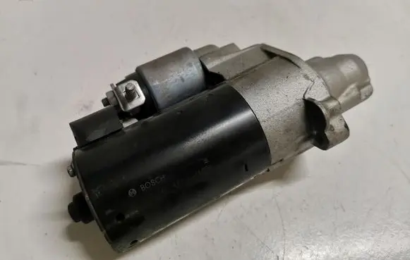 Mercedes-Benz C AMG W205 Starter motor A2769064400