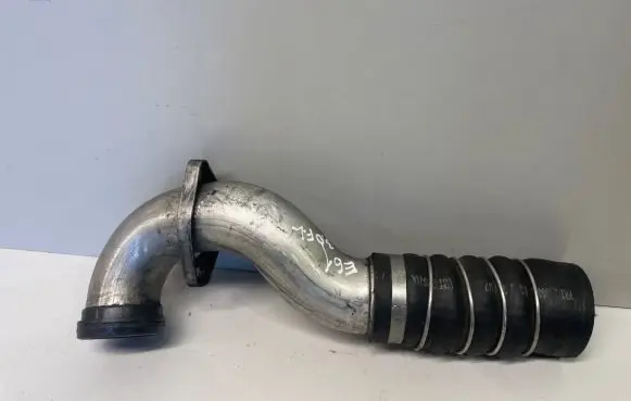 BMW 5 E60 E61 Intercooler hose/pipe 4727353 118844